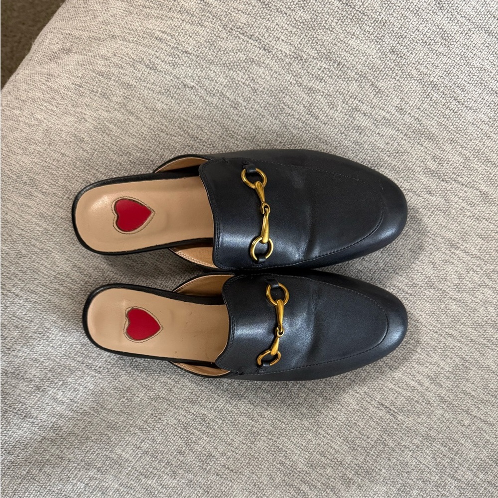 Size 36 slides